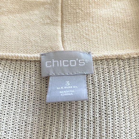 CHICOS new NWT textured cardigan sweater. Buttercream. Size 3. - Picture 3 of 10